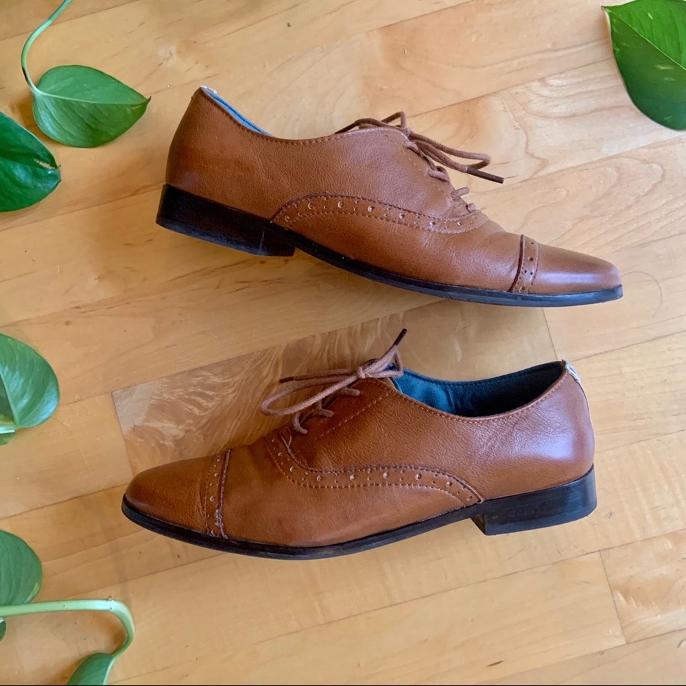 toms leather brogues, women’s, sz 7 🤎